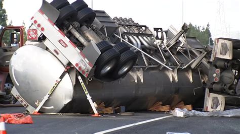 Truck Leaking Gas Only When Running: A Symphony of Mechanical Whispers and Cosmic Irony